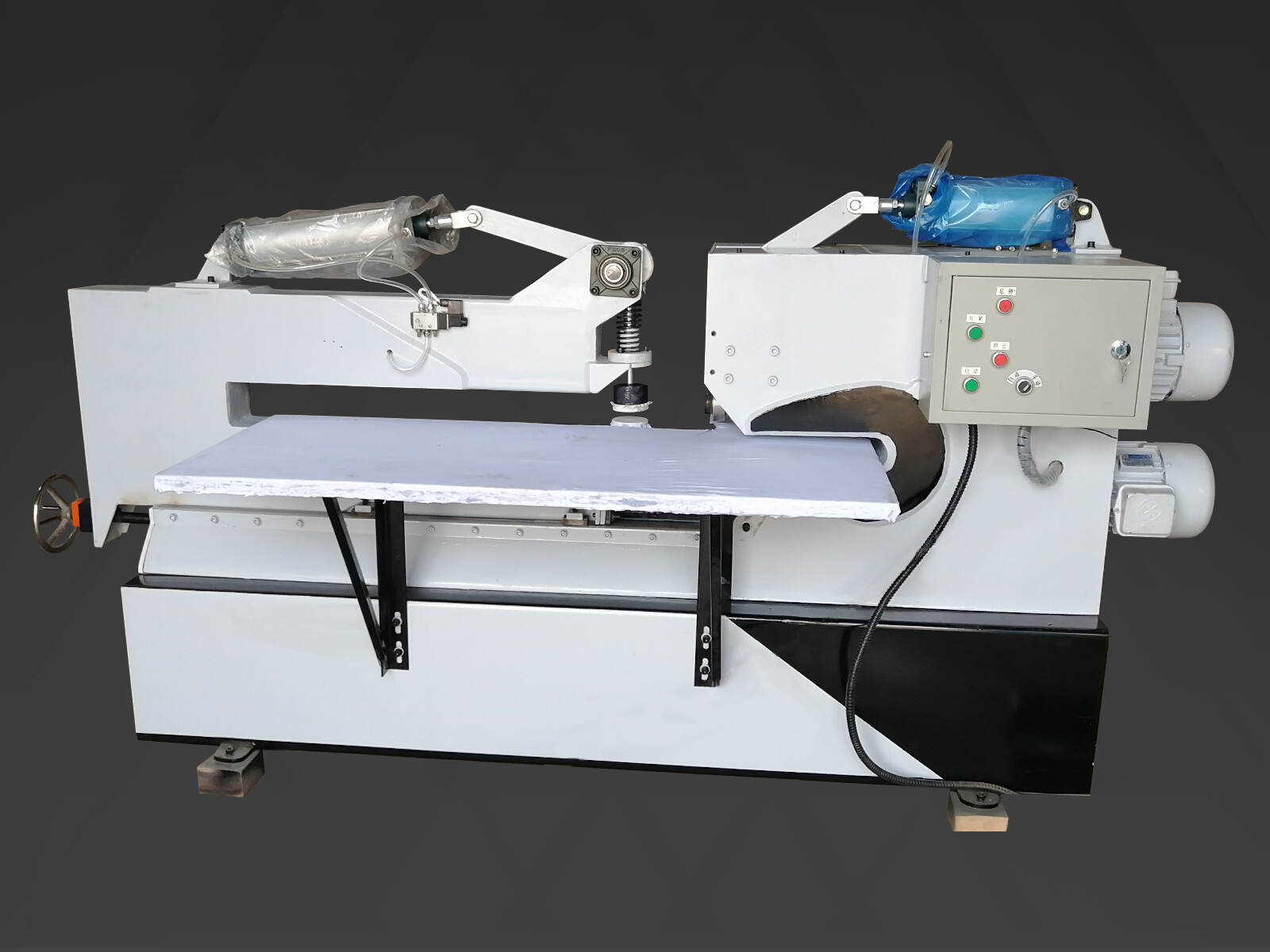 你知道剪圓機(jī)的幾個(gè)特點(diǎn)呢？